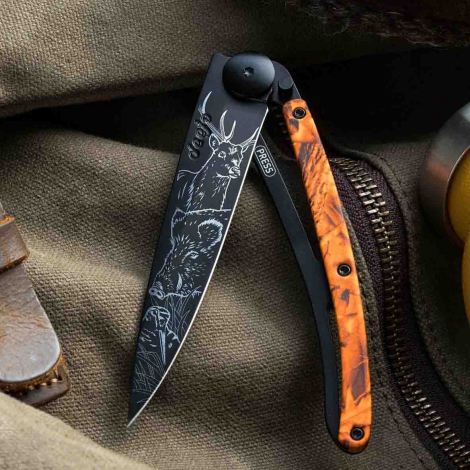 Couteau de Poche Deejo Camo orange / Scne de chasse