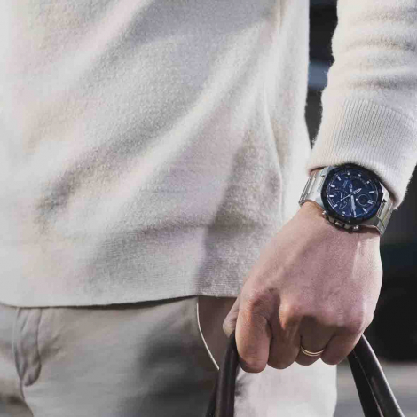 Montre Casio Edifice - Srie ECB-900 - Argent & Bleu