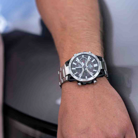 Montre Casio Edifice - Sospensione - Argent & Noir