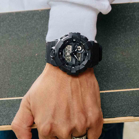 Montre GShock Classic - Srie GA-700 - Noir