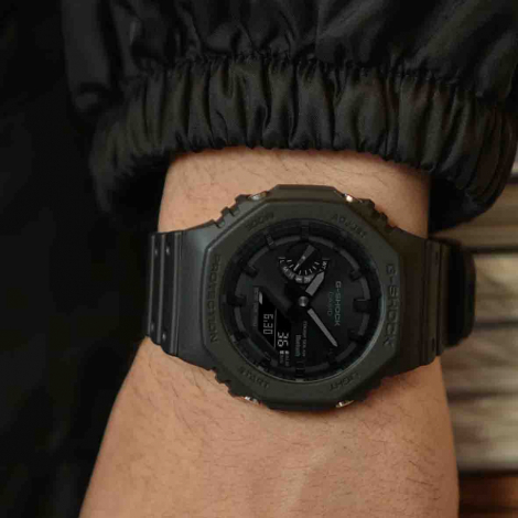 Montre GShock Classic - Srie GA-B2100 Solaire - Noir