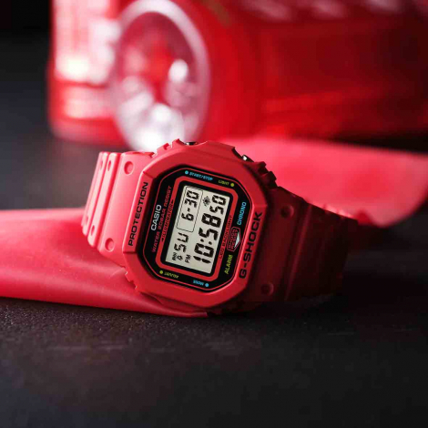 Montre GShock The Origin - Srie DW-5600 - Rose Fluo