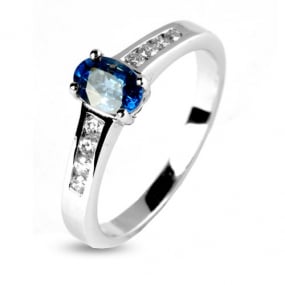 Bague saphir 0.60 ct sertie de diamants 0.16 en Or Blanc diamant Isalie -12507-SA
